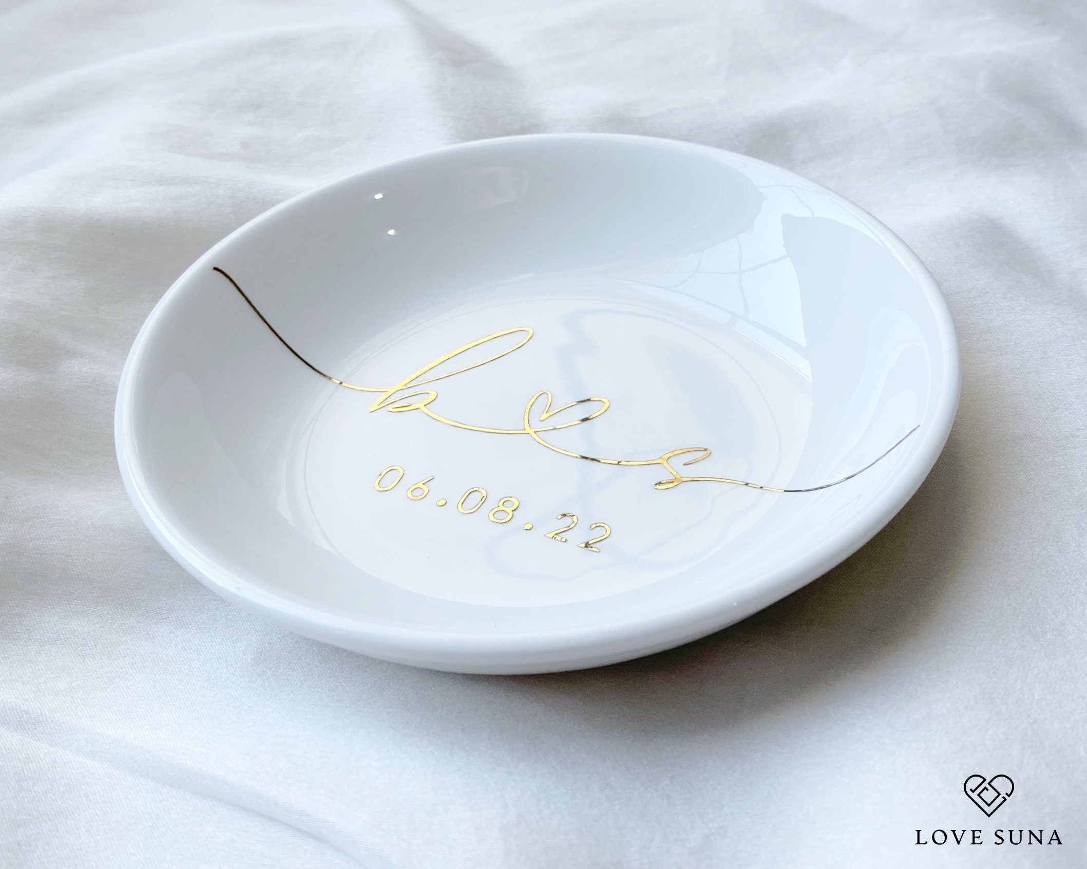 Personalized Engagement Ring Dish, Initials Heart Date Ring Dish, Gift For Bride and Groom, Wedding Gift, Bridal Shower, Anniversary Gift,