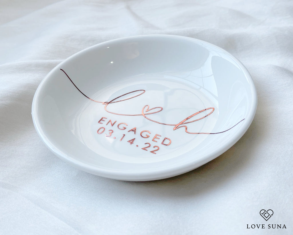 Personalized Engagement Ring Dish, Initials Heart Date Ring Dish, Gift For Bride and Groom, Wedding Gift, Bridal Shower, Anniversary Gift,