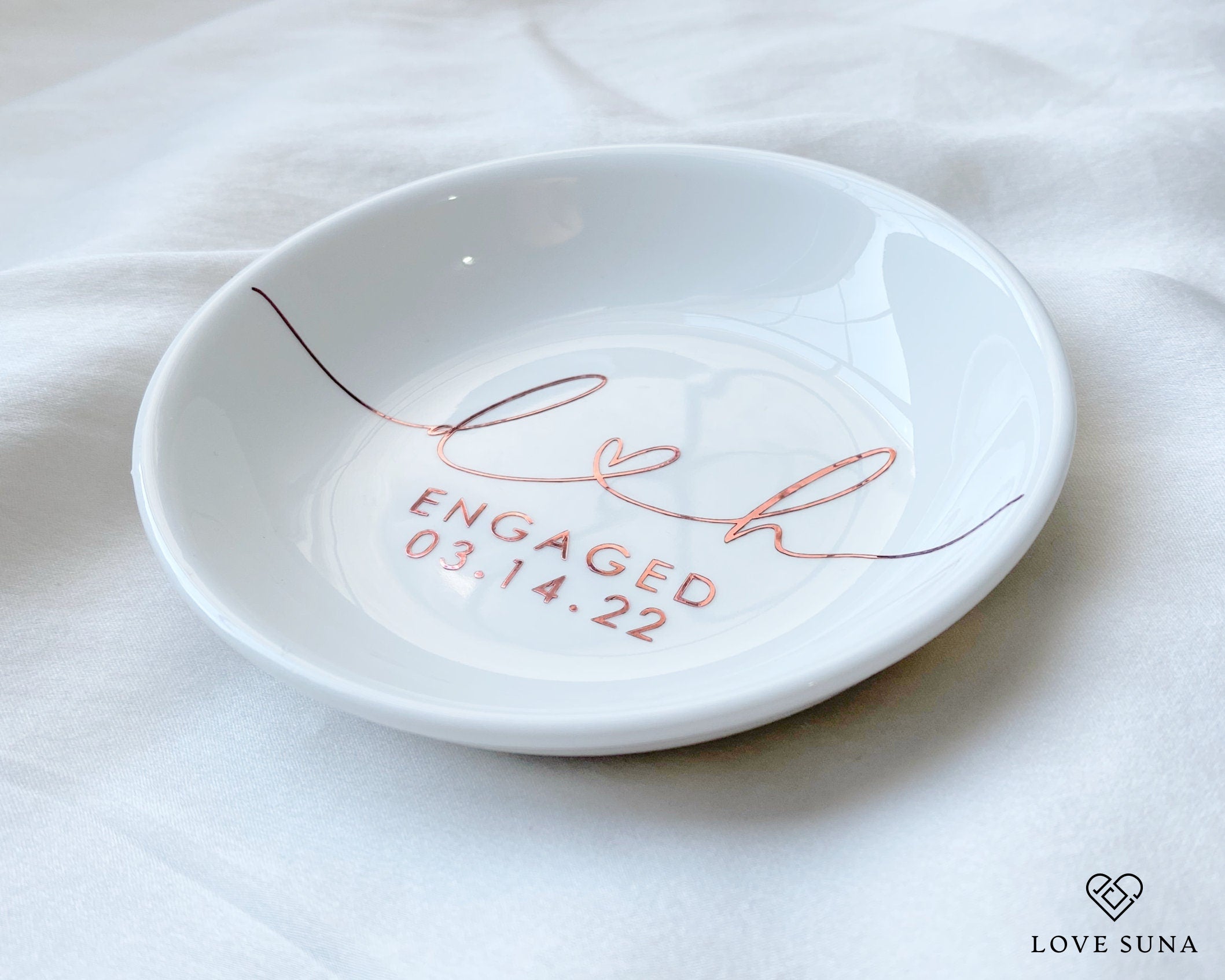 Personalized Engagement Ring Dish, Initials Heart Date Ring Dish, Gift For Bride and Groom, Wedding Gift, Bridal Shower, Anniversary Gift,