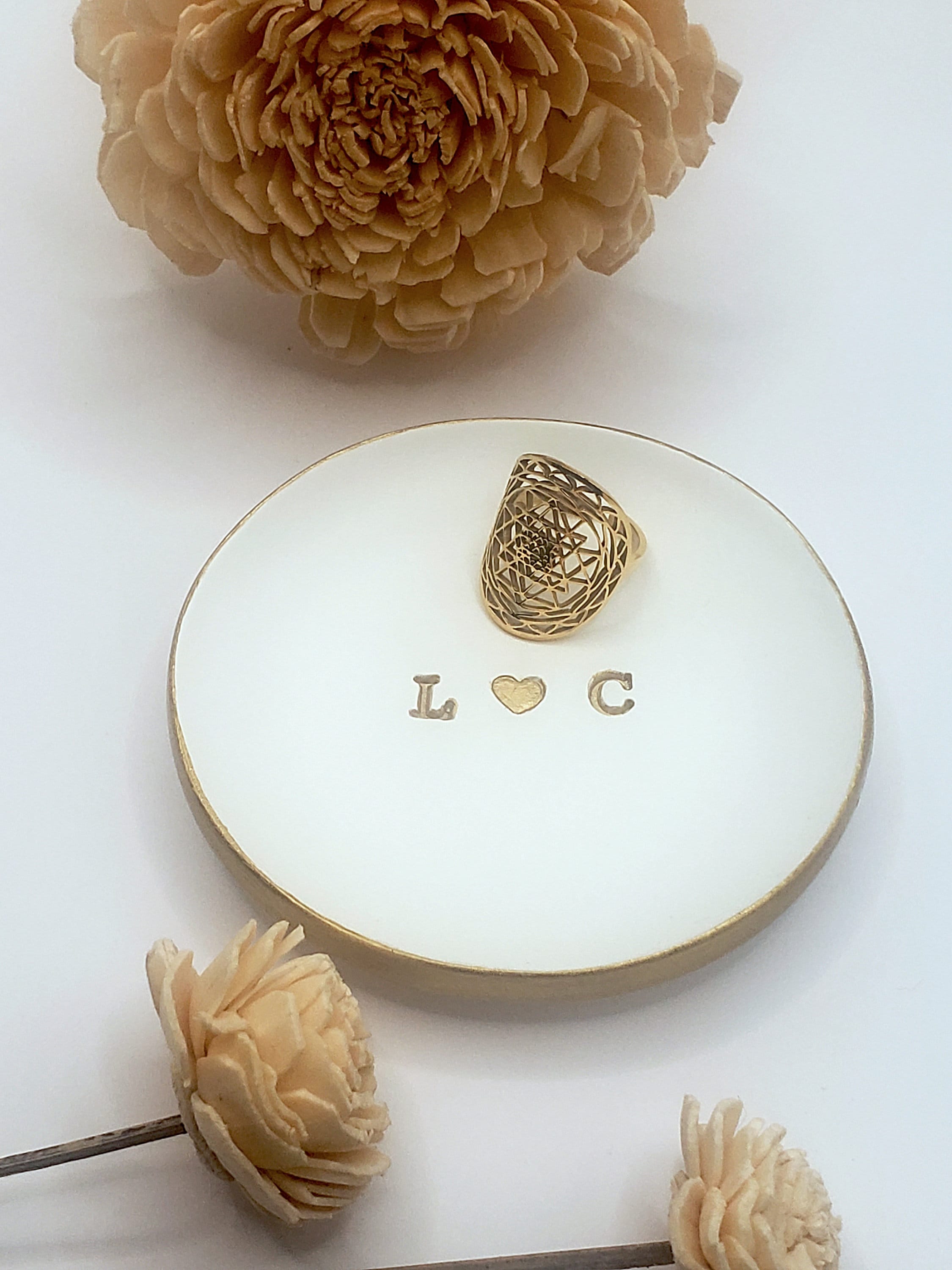 Personalized Ring Dish/Ring Holder/Jewelry Dish/Custom Ring Dish/Wedding Ring /Mother's Day Gift/ Engagement Gift / Ring Dish Engagement