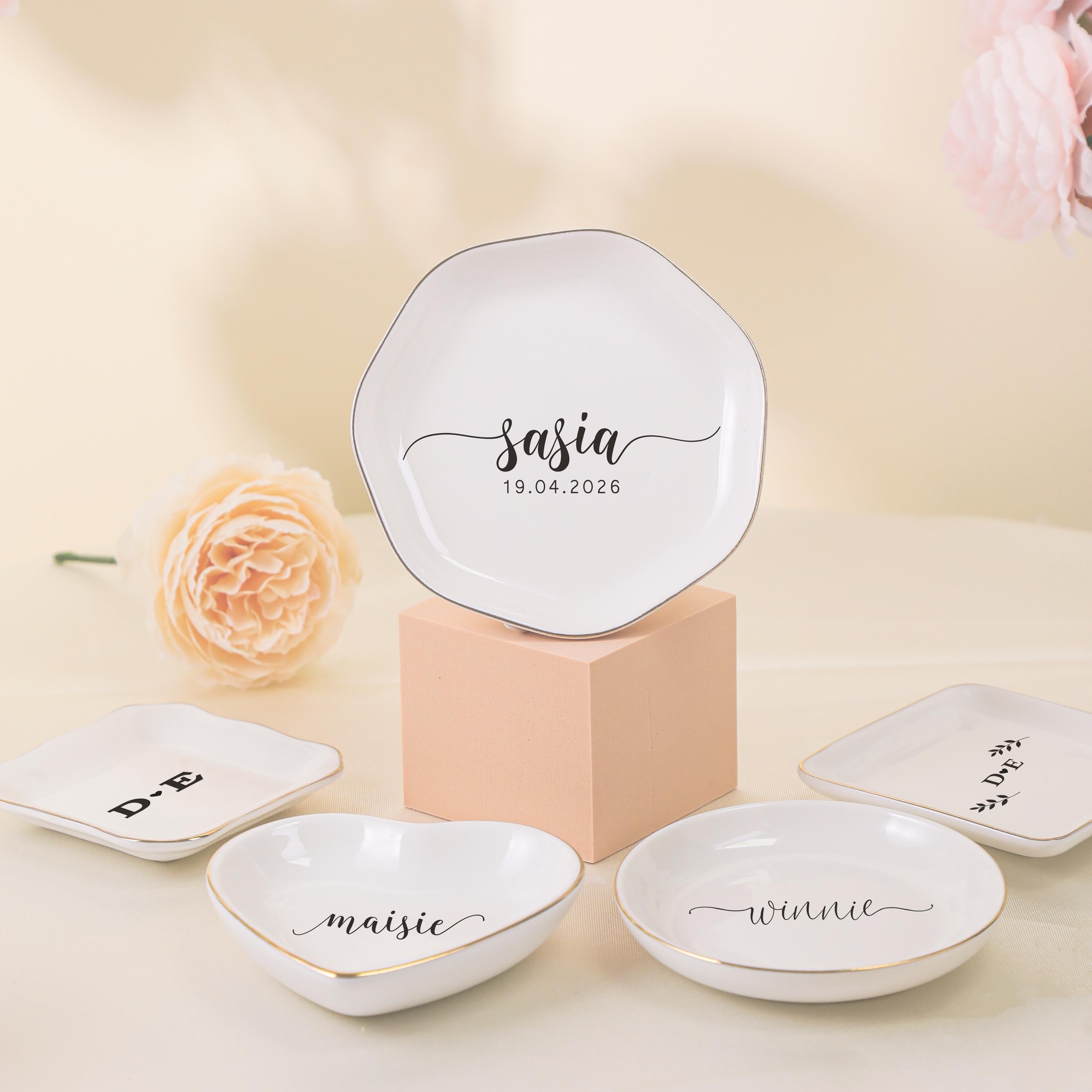 Personalized Wedding Gift/Minimalist Ring Dish/Bridal Shower Gift/Anniversary Gift/Bridesmaid Gift/Engagement Gift/Wedding Gift for Couple