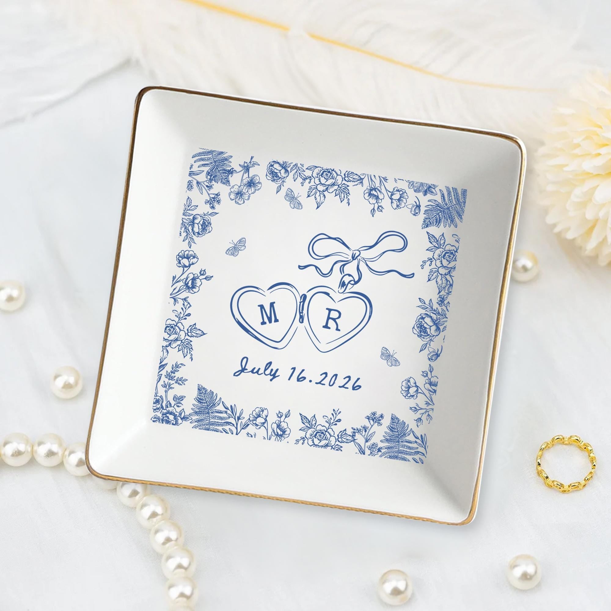 Custom Locked Ring Dish, Personalized Wedding Gift for Couple, Engagement Gift, Sentimental Gift for Bride, Handmade Custom Ring Holder Gift