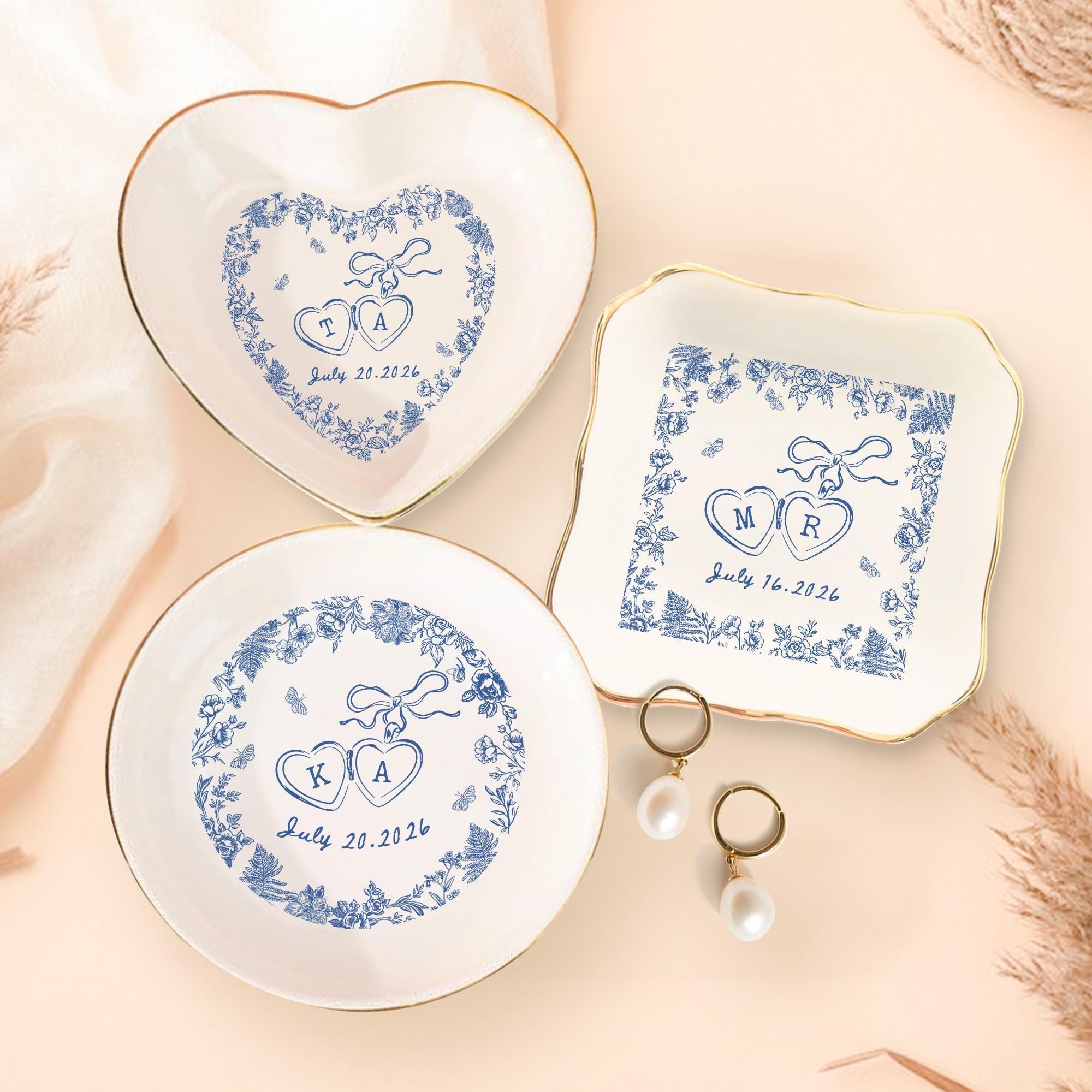 Custom Locked Ring Dish, Personalized Wedding Gift for Couple, Engagement Gift, Sentimental Gift for Bride, Handmade Custom Ring Holder Gift