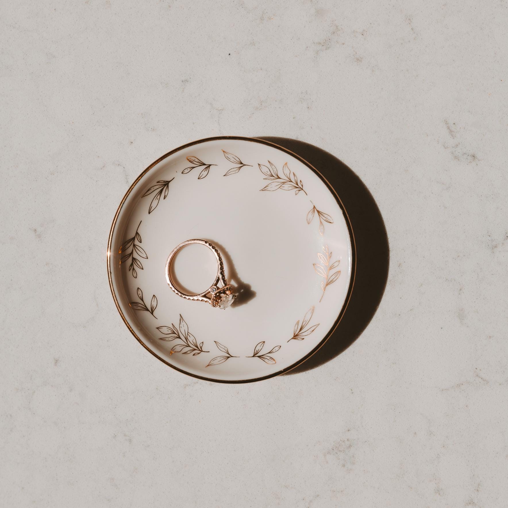 Gold Leaves Ceramic Jewelry Dish